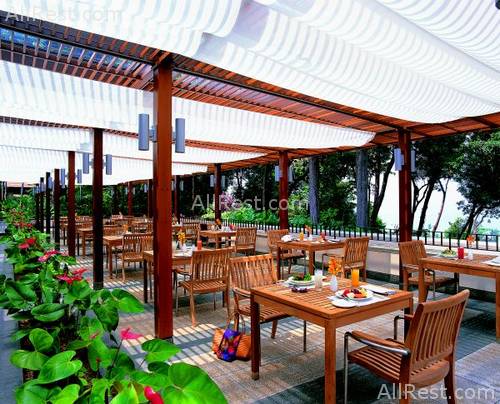 The Sentosa Resort & Spa 11